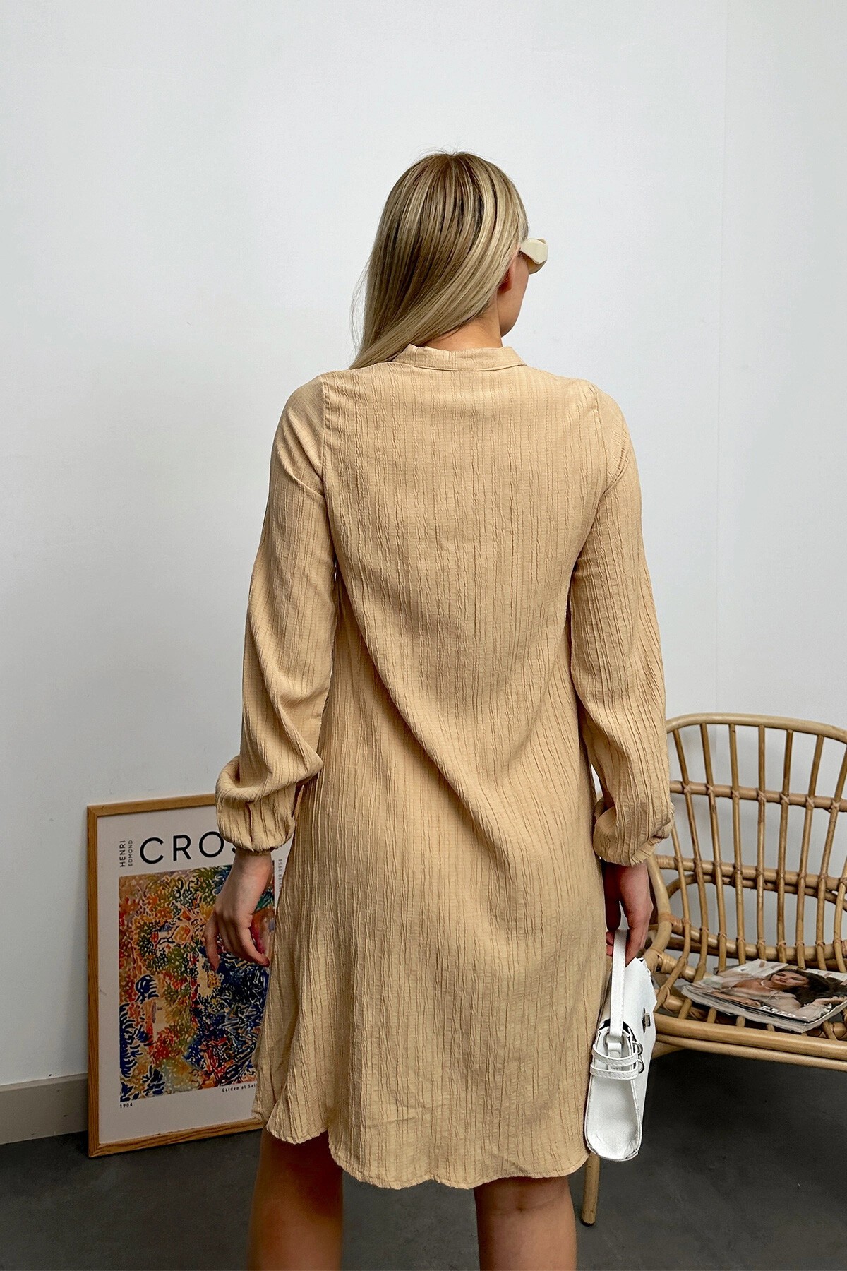 Camel Hakim Yaka Düğmeli Krinkıl Gömlek Elbise