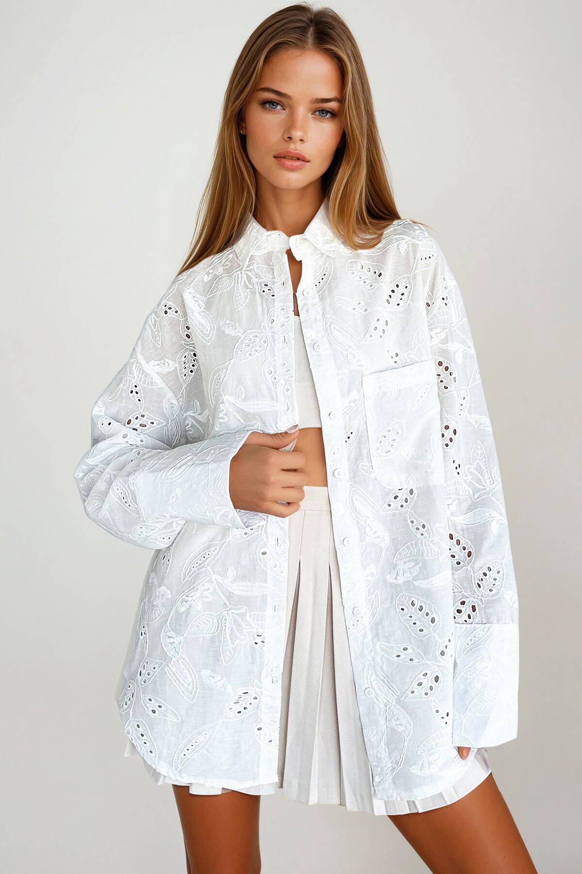 Ekru Geniş Manşetli Güpür Ve Nakış İşlemeli Oversize Dokuma Gömlek