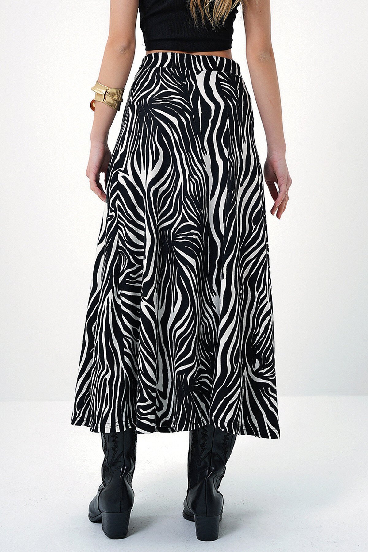 Ekru Siyah Beli Lastikli Süet Dokulu Desenli Uzun Etek