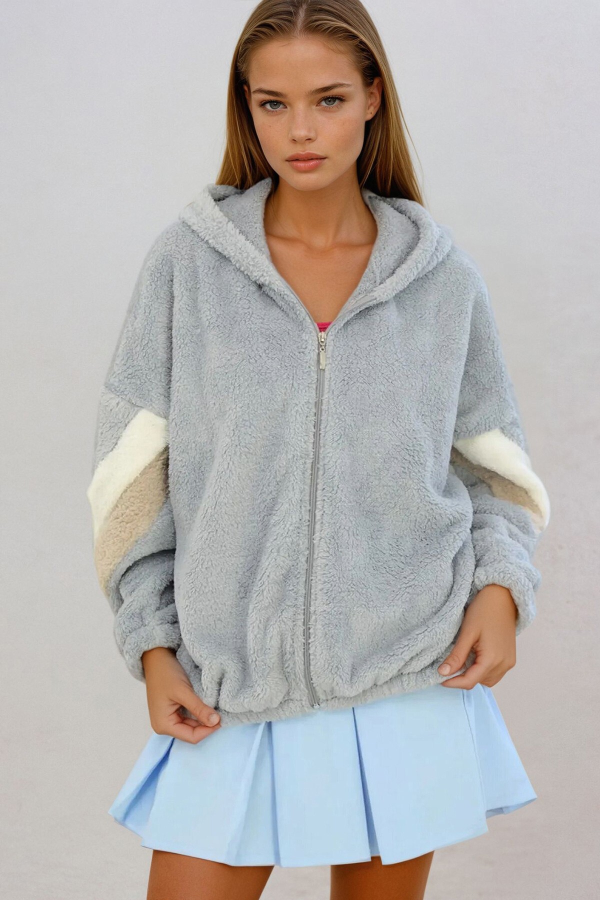 Gri Kapüşonlu Fermuarlı Kolları Renk Bloklu Oversize Peluş Sweatshirt