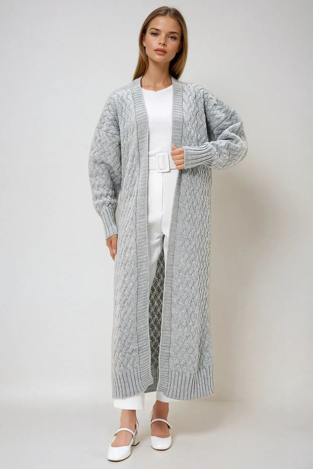 Grimelanj V Yaka Saç Örgü Desenli Kapamasız Maxi Boy Triko Hırka