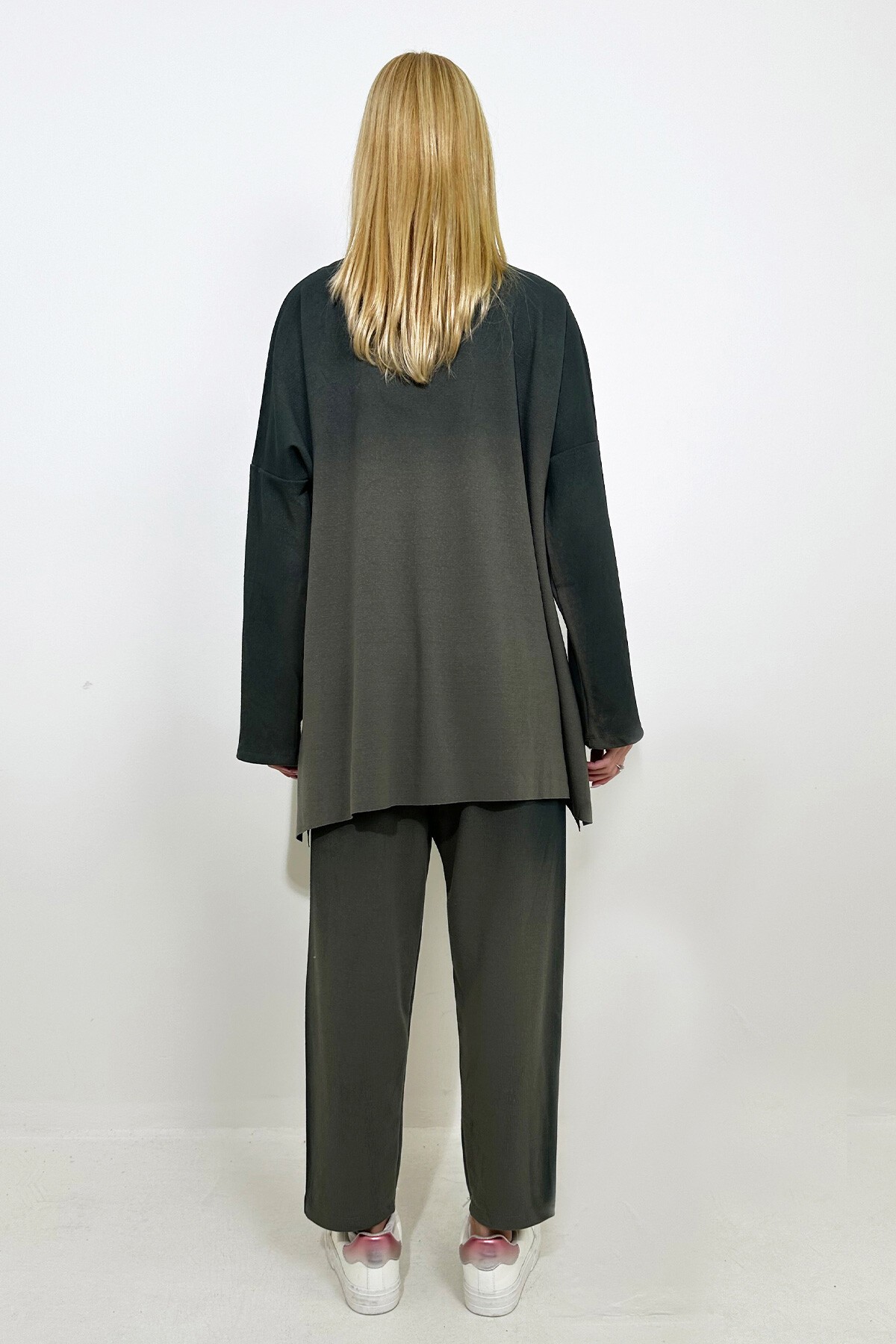 Haki Bisiklet Yaka Armalı Sweat Ve Pantolon İkili Takım