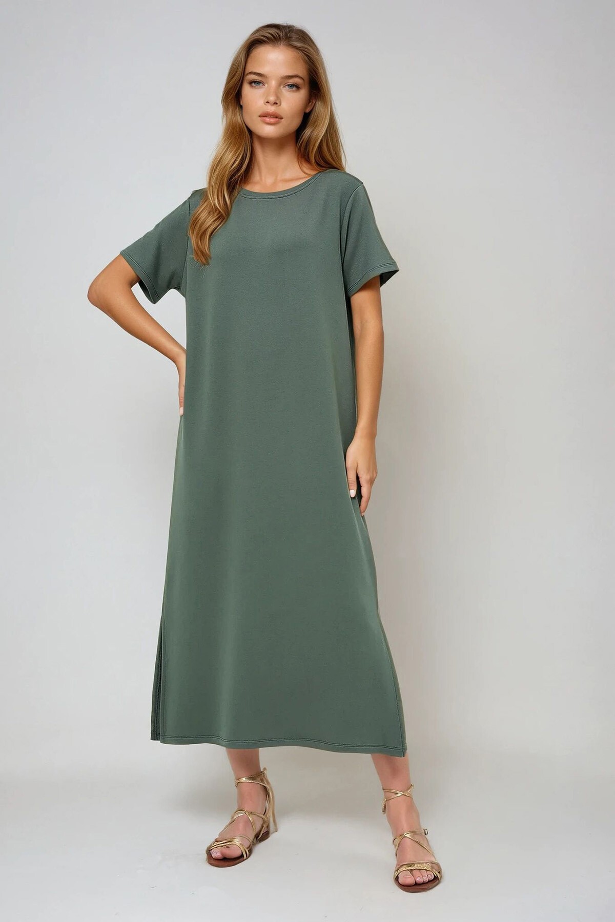 Haki Bisiklet Yaka Omuzları Vatkalı Örme Yazlık Elbise