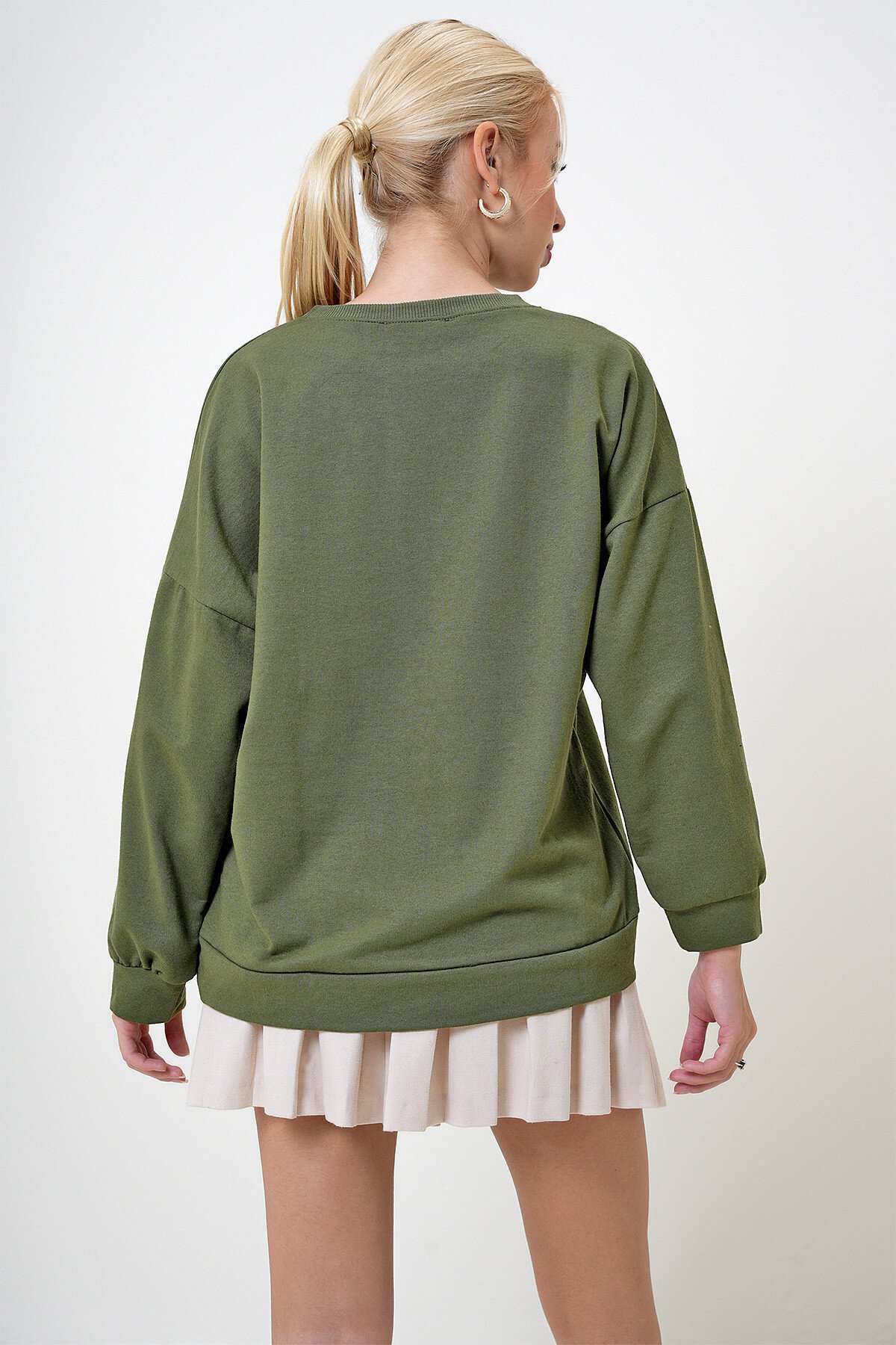 Haki Bisiklet Yaka Oversize Basic Sweatshirt