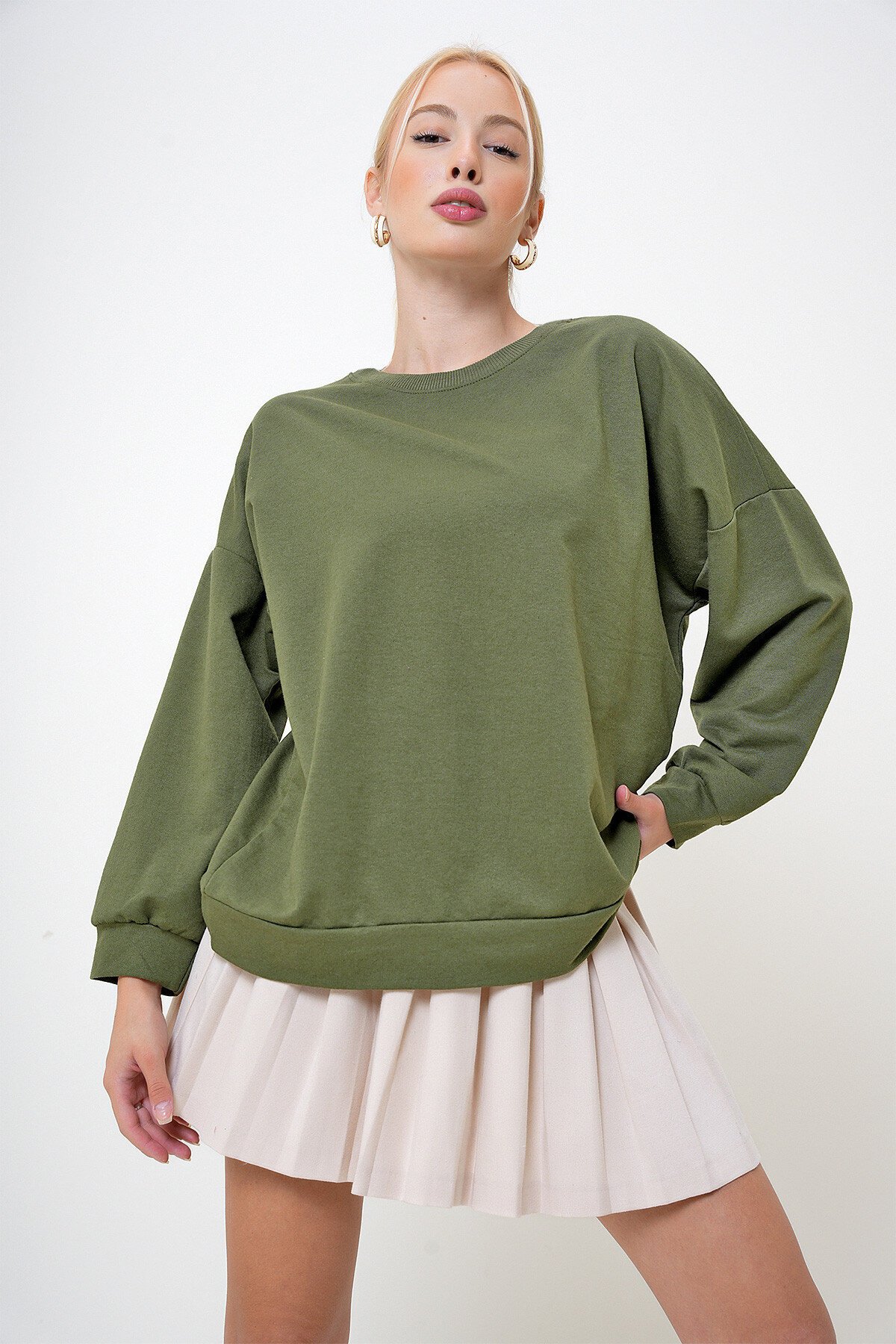 Haki Bisiklet Yaka Oversize Basic Sweatshirt