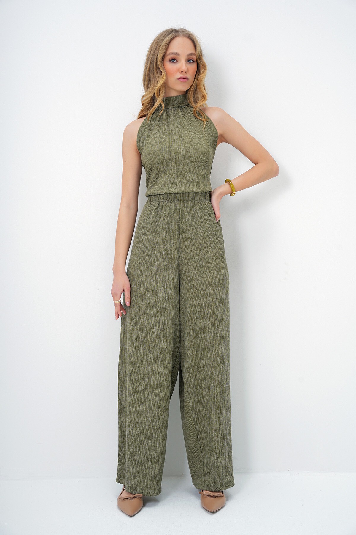 Haki Dokulu Dik Yaka Bluz Ve Pantolon  Takım