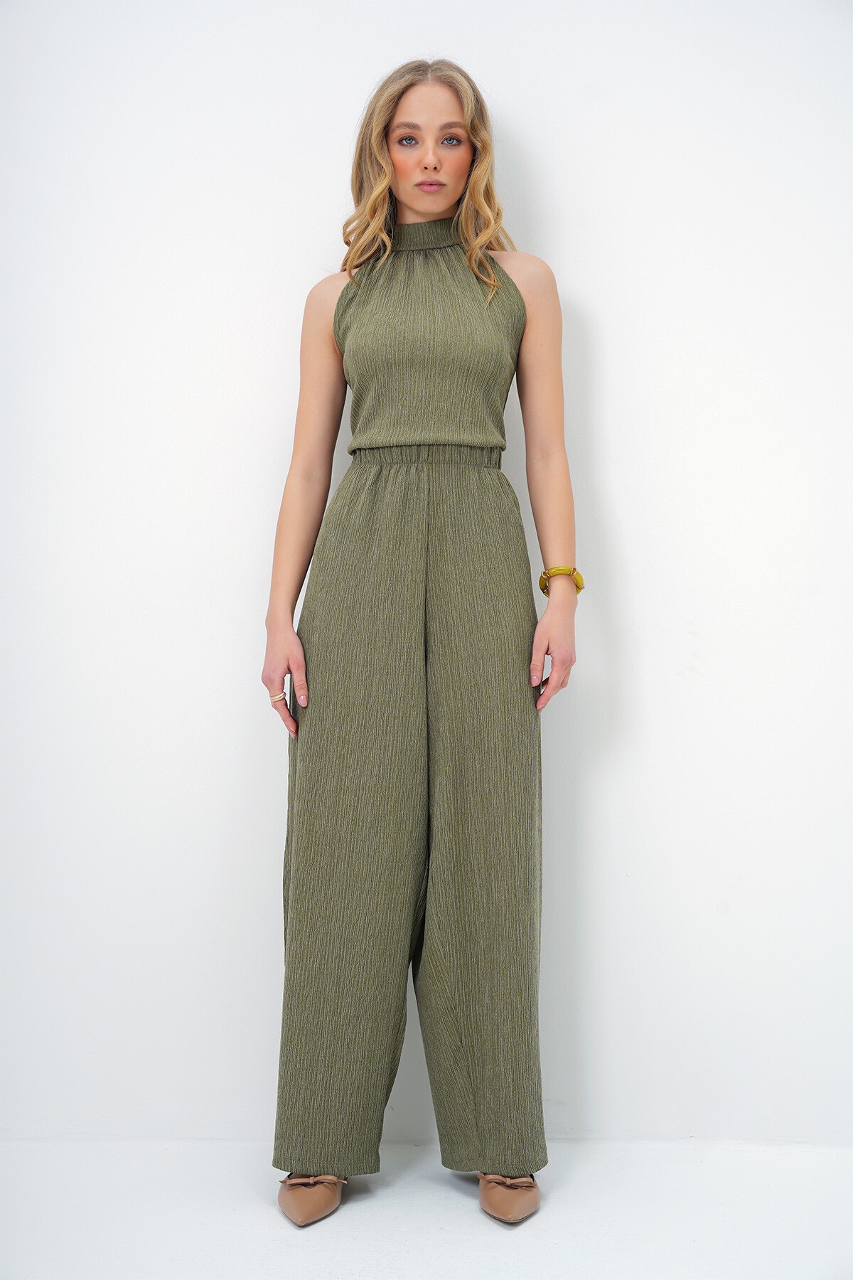 Haki Dokulu Dik Yaka Bluz Ve Pantolon  Takım