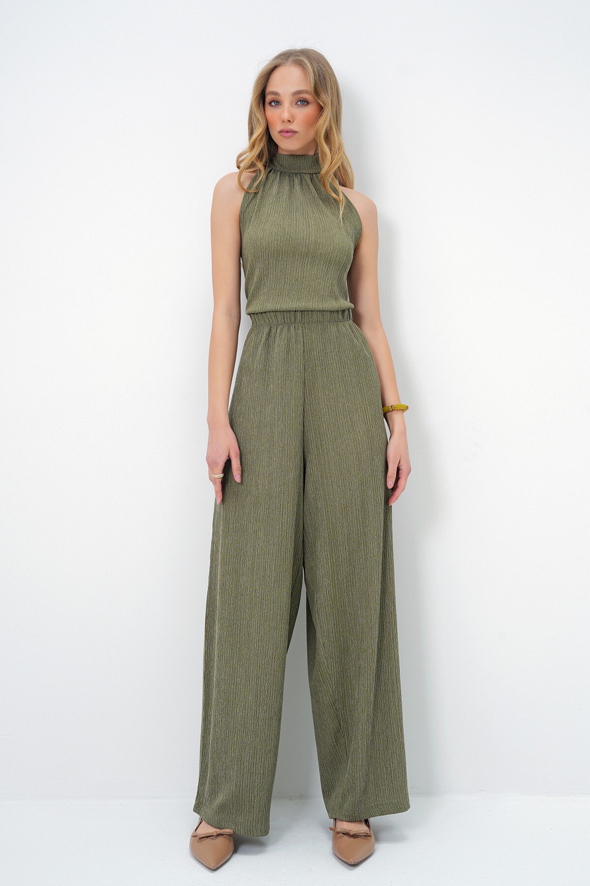 Haki Dokulu Dik Yaka Bluz Ve Pantolon  Takım