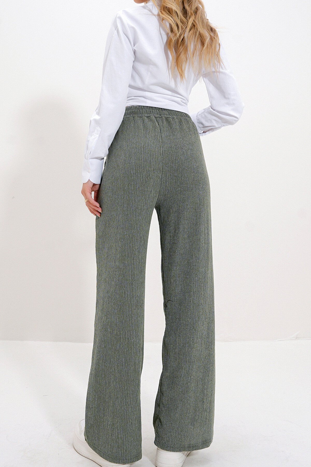 Haki Yüksek Bel Lastikli Wide Leg Pantolon