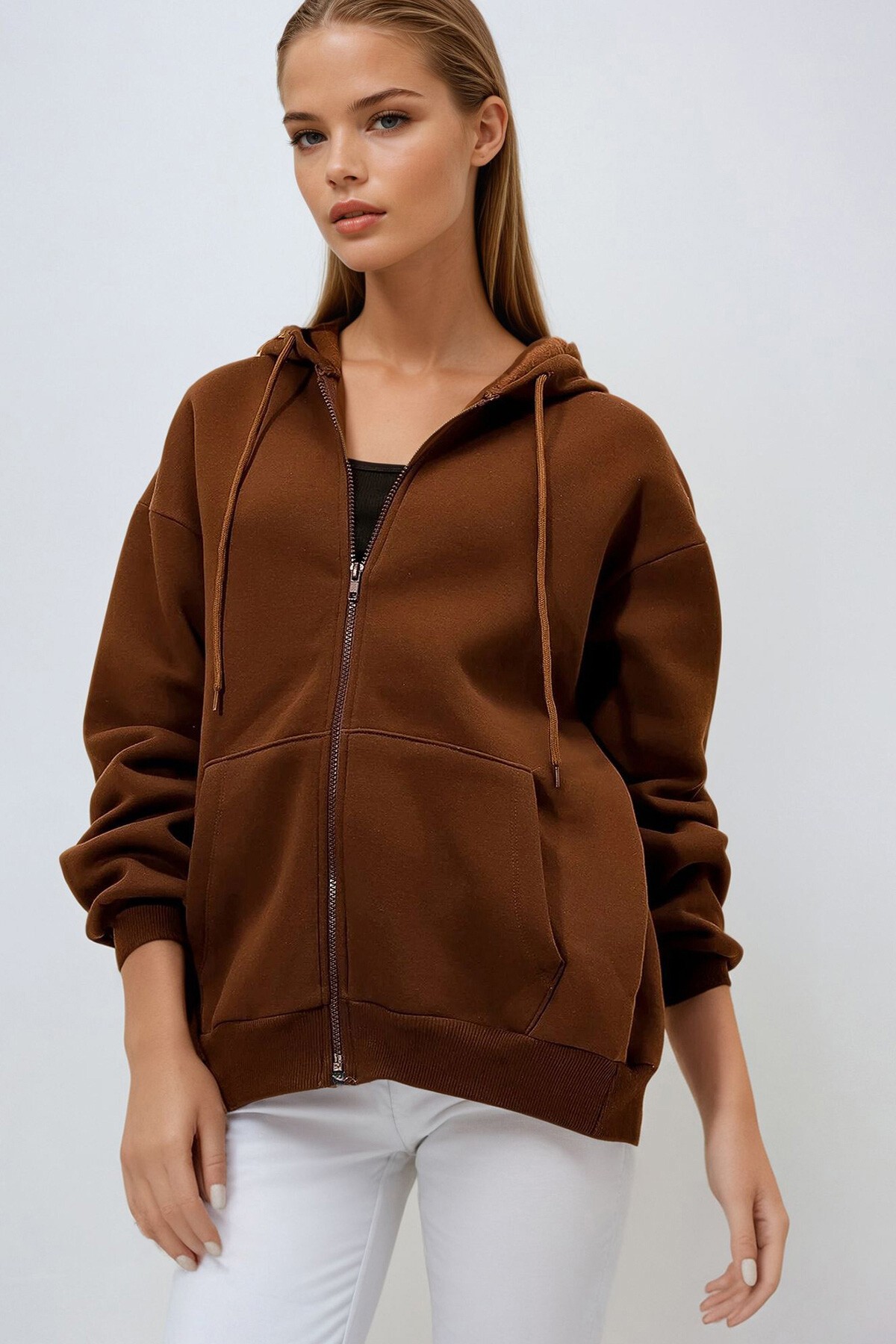 Kahve Kapüşonlu Çift Cepli Fermuarlı Oversize Sweatshirt