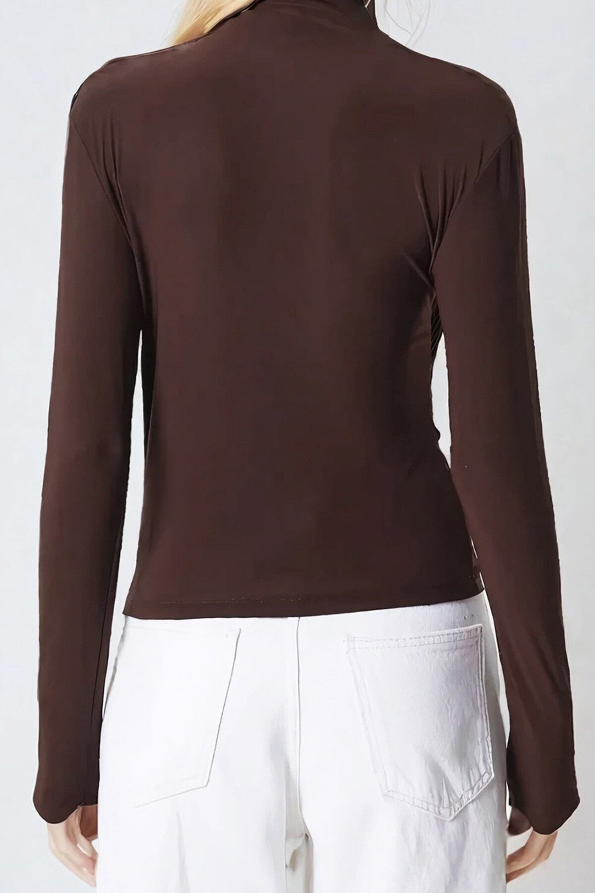 Kahverengi Yarım Balıkçı Drape Detaylı Sandy Bluz