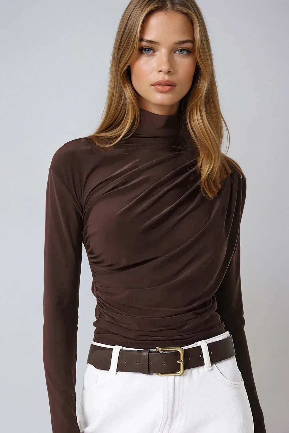 Kahverengi Yarım Balıkçı Drape Detaylı Sandy Bluz