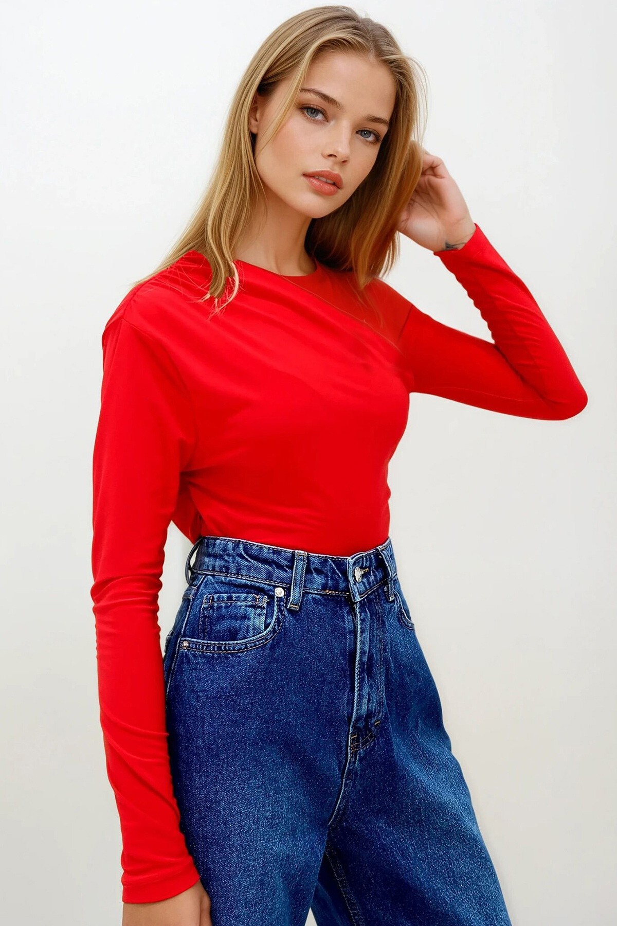 Kırmızı Asimetrik Yaka Drapeli Sandy Bluz