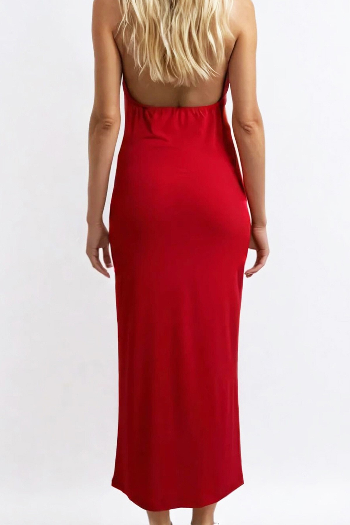Kırmızı Degaje Yaka Sırt Dekolteli Uzun Sandy Elbise