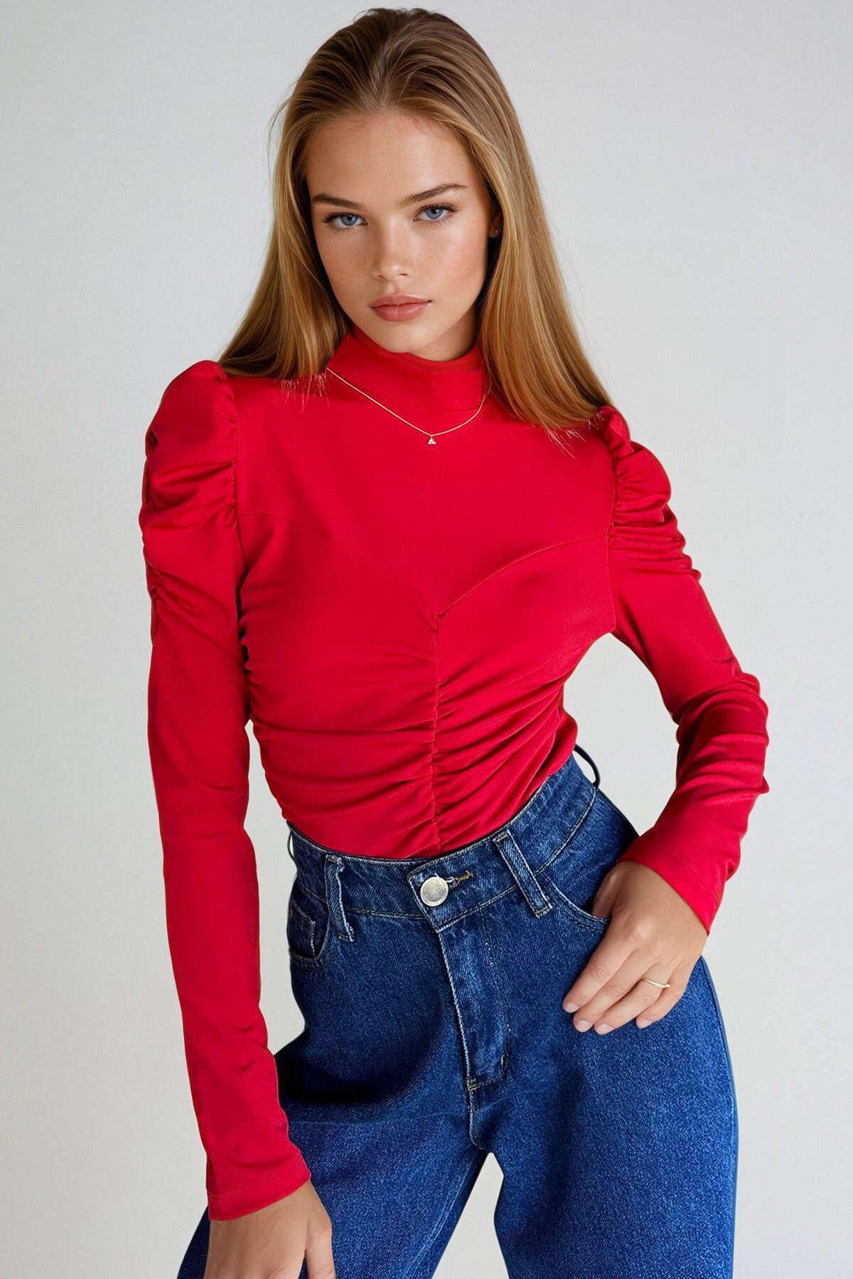 Kırmızı Dik Yaka Prenses Kol Önü Büzgü Detaylı Crep Örme Bluz