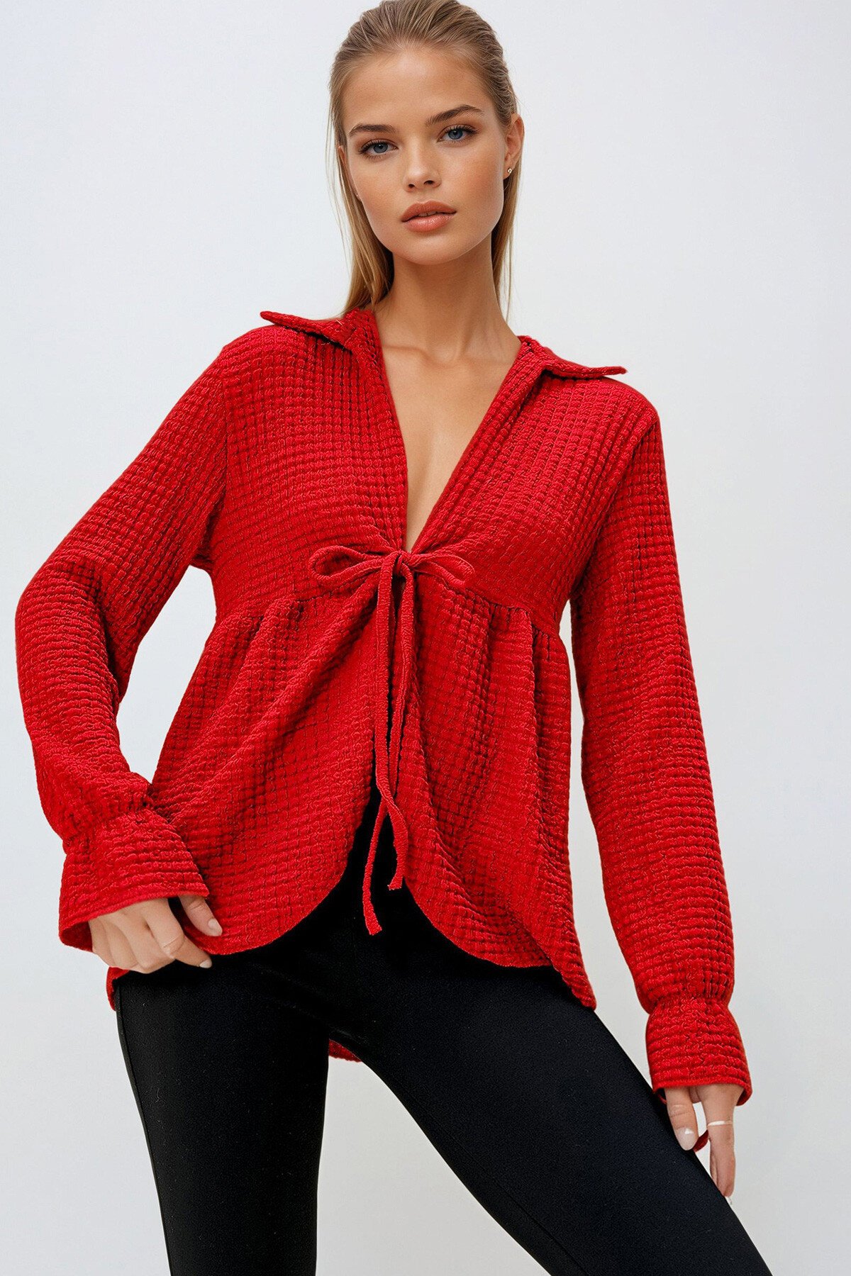 Kırmızı Polo Yaka Önü Bağlamalı Bürümcük Örme Bluz
