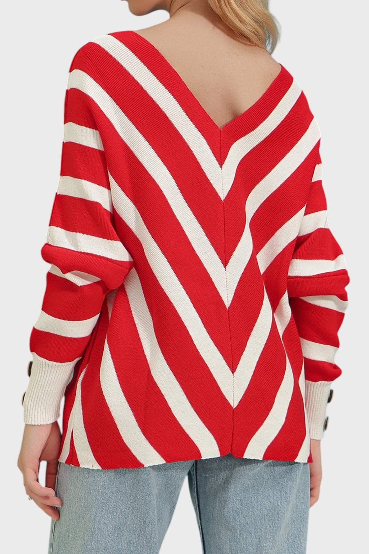 Kırmızı V Yaka Verev Çizgili Oversize Triko Kazak