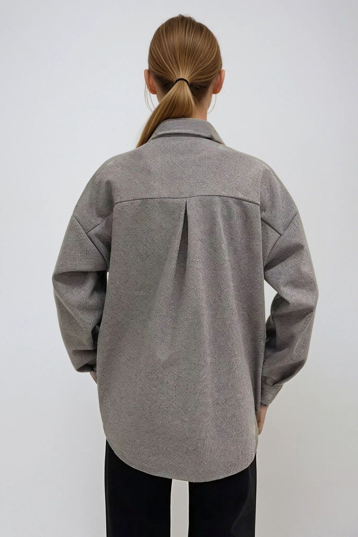Koyu Gri Çift Cepli Çıt Çıt Kapamalı Oversize Ceket