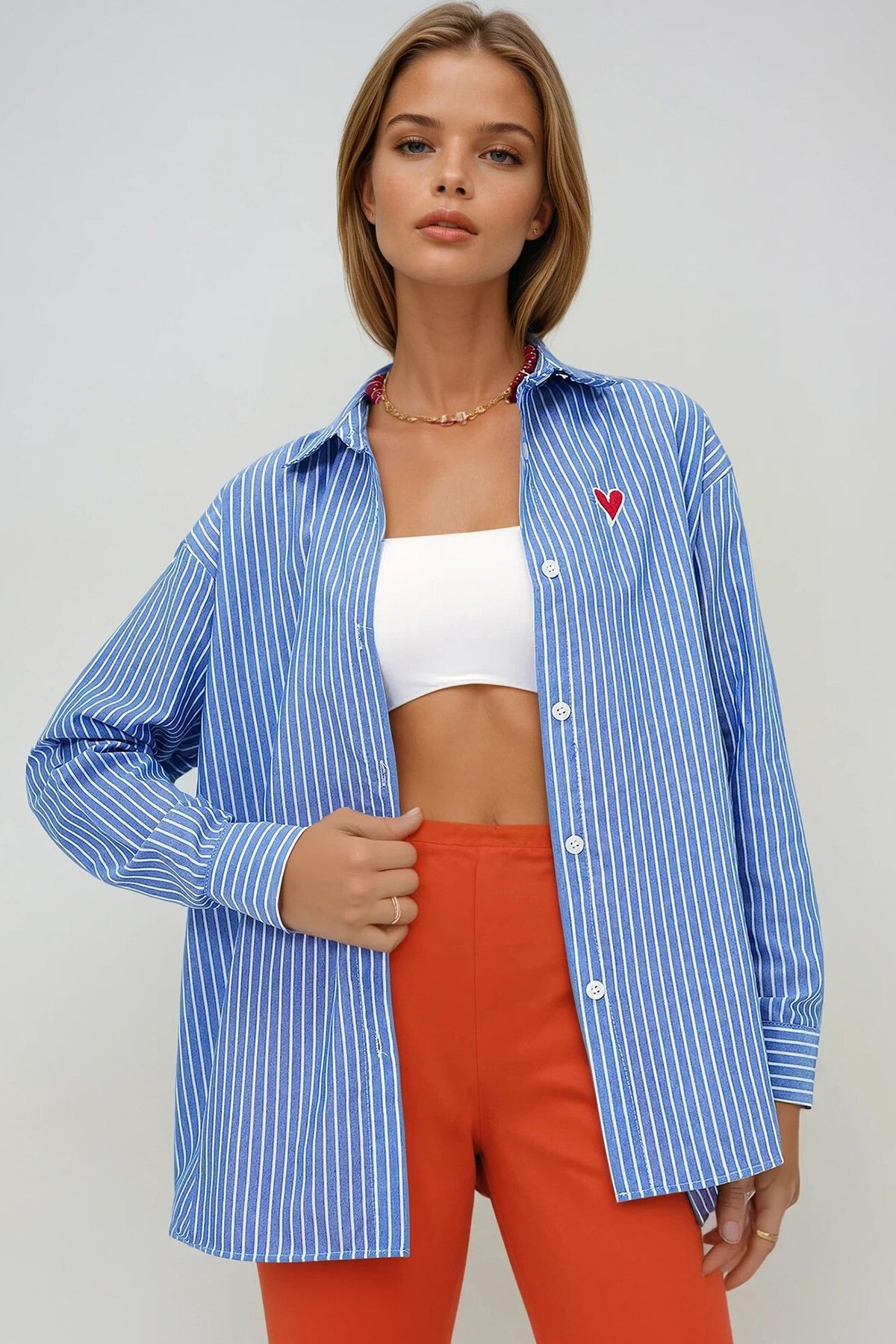 Koyu Mavi Kalp Nakışlı Çizgili Oversize Dokuma Gömlek