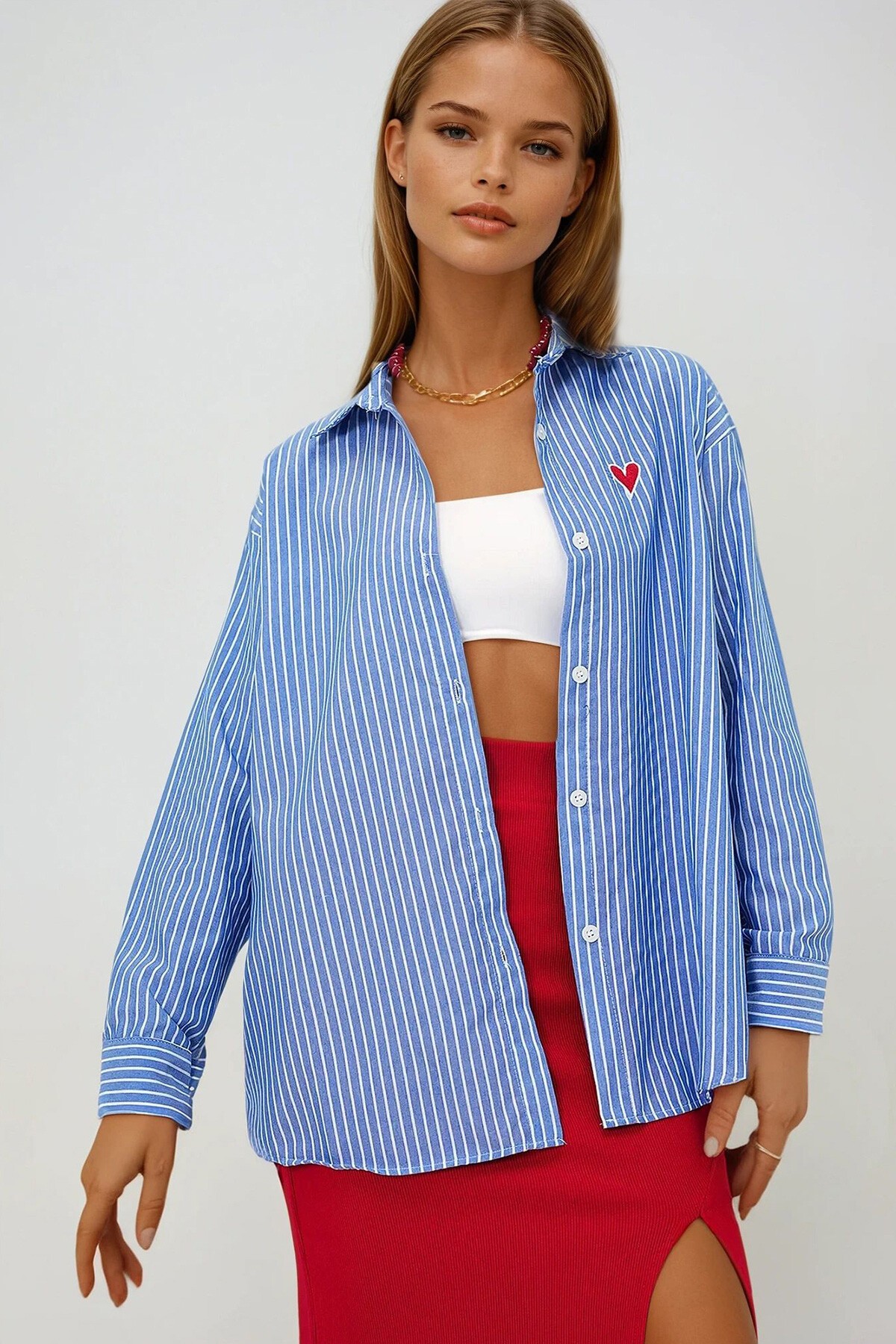 Koyu Mavi Kalp Nakışlı Çizgili Oversize Dokuma Gömlek