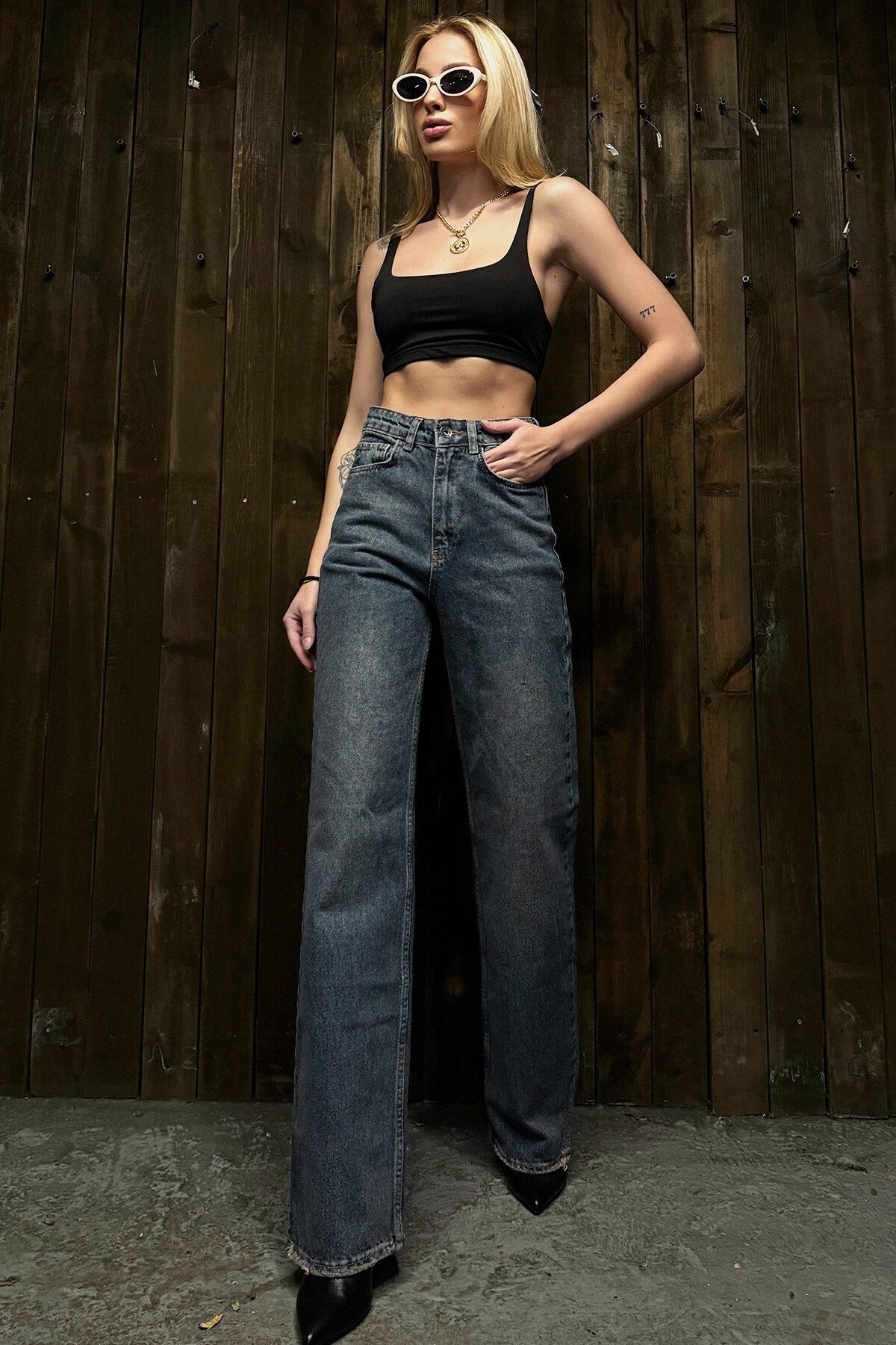 Koyu Mavi Yüksek Bel Beş Cepli Eskitmeli Palazzo Jean