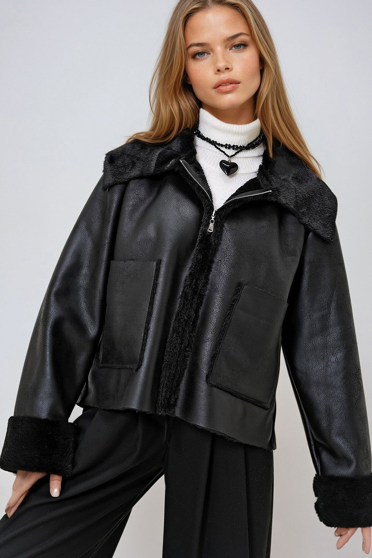 Koyu Siyah Çift Cepli İçi Suni Kürklü Suni Deri Biker Ceket