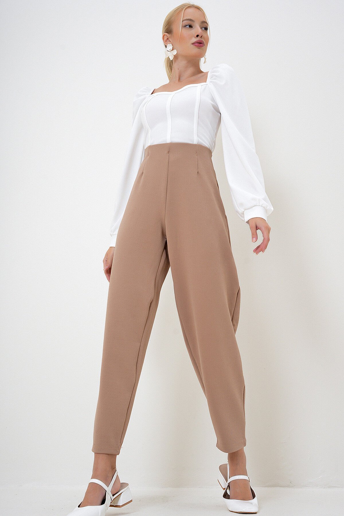 Koyubej Yüksek Bel Pensli Dökümlü Krep Örme Pantolon