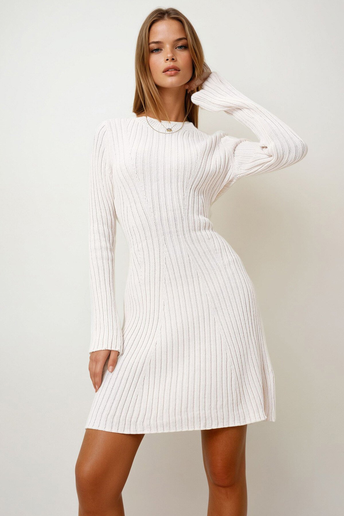 Krem Bisiklet Yaka Triko Elbise