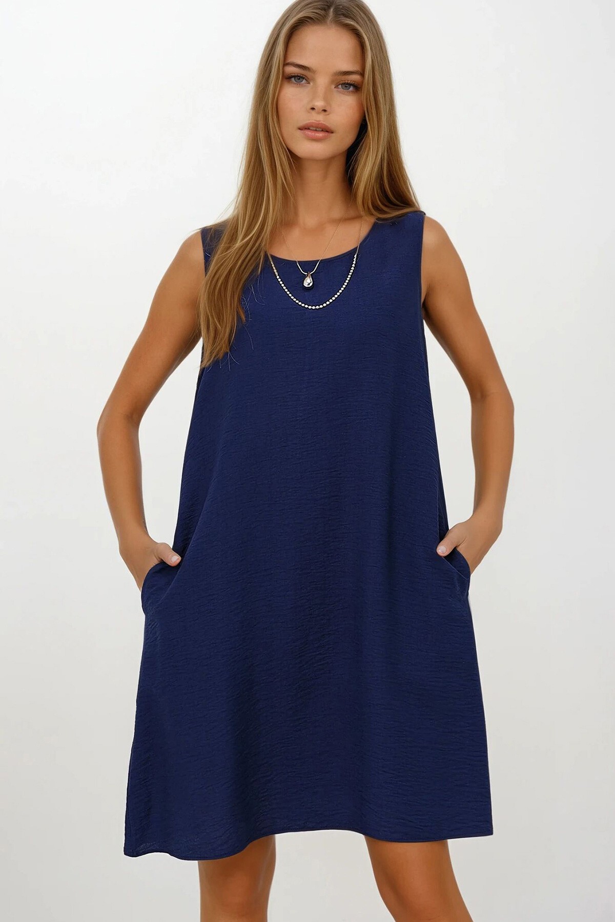 Lacivert U Yaka Sıfır Kol Çift Cepli Aerobin Yazlık Elbise
