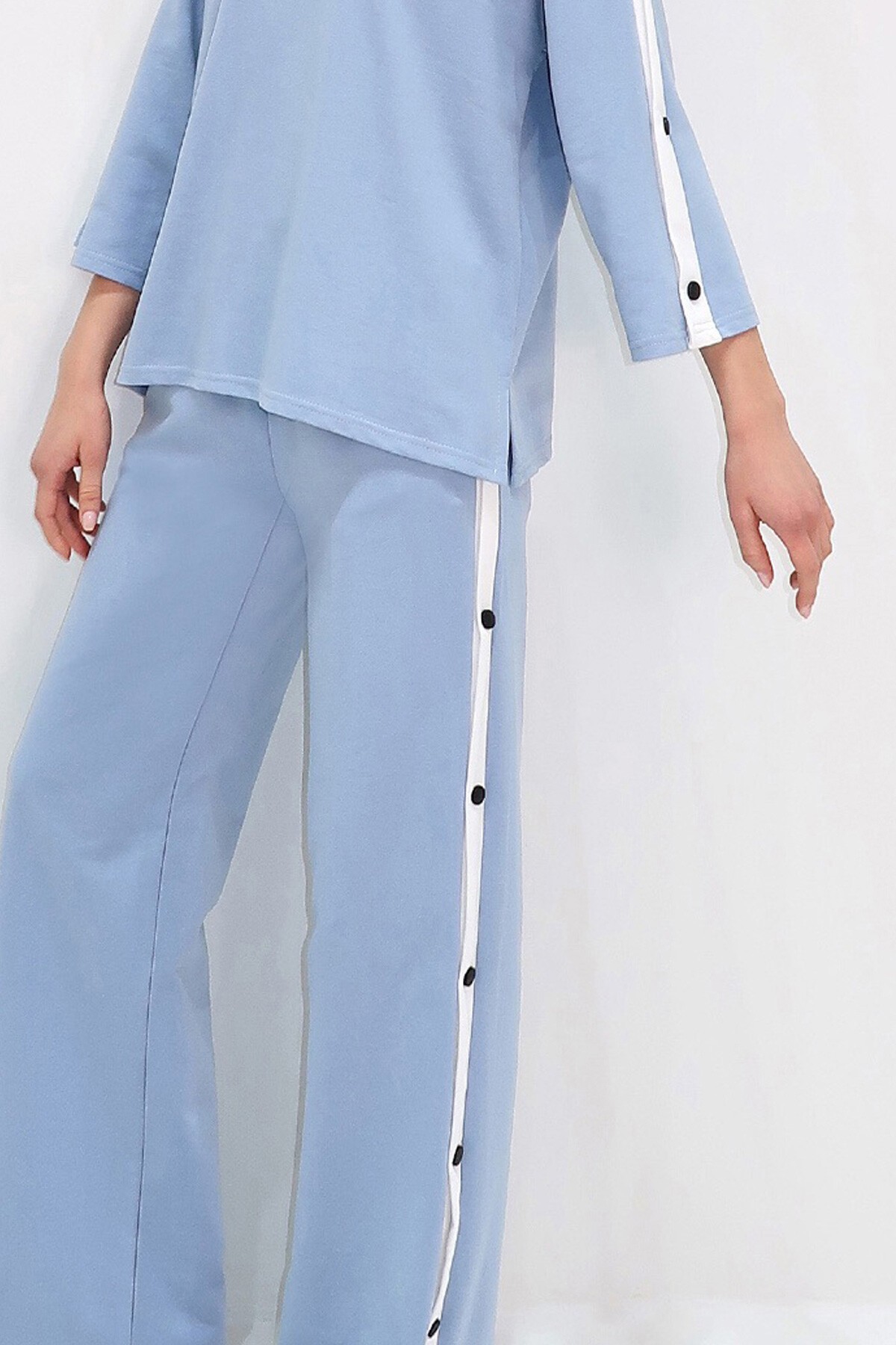 Mavi Bisiklet Yaka Çıtçıt Kapamalı İli İplik Eşofman Takım