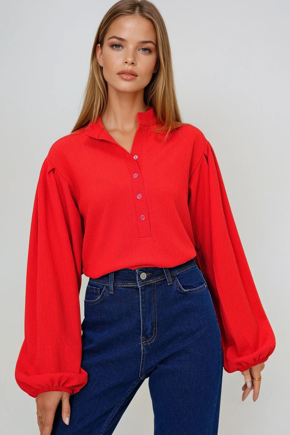 Mercan Hakim Yaka Önü Düğmeli Balon Kol Dokulu Bürümcük Gömlek Bluz