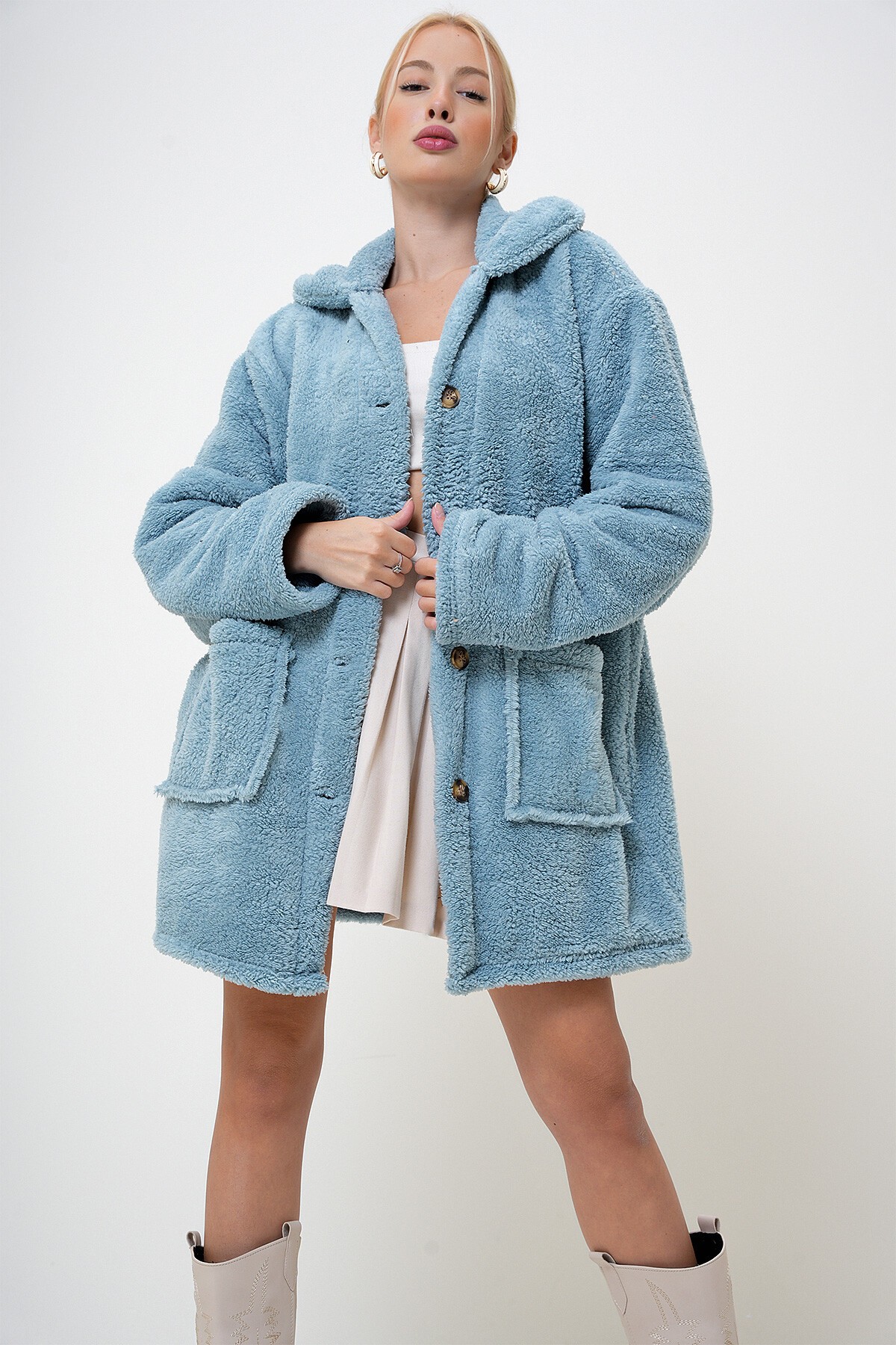 Mint Çift Cepli Önü Düğmeli Oversize Peluş Ceket