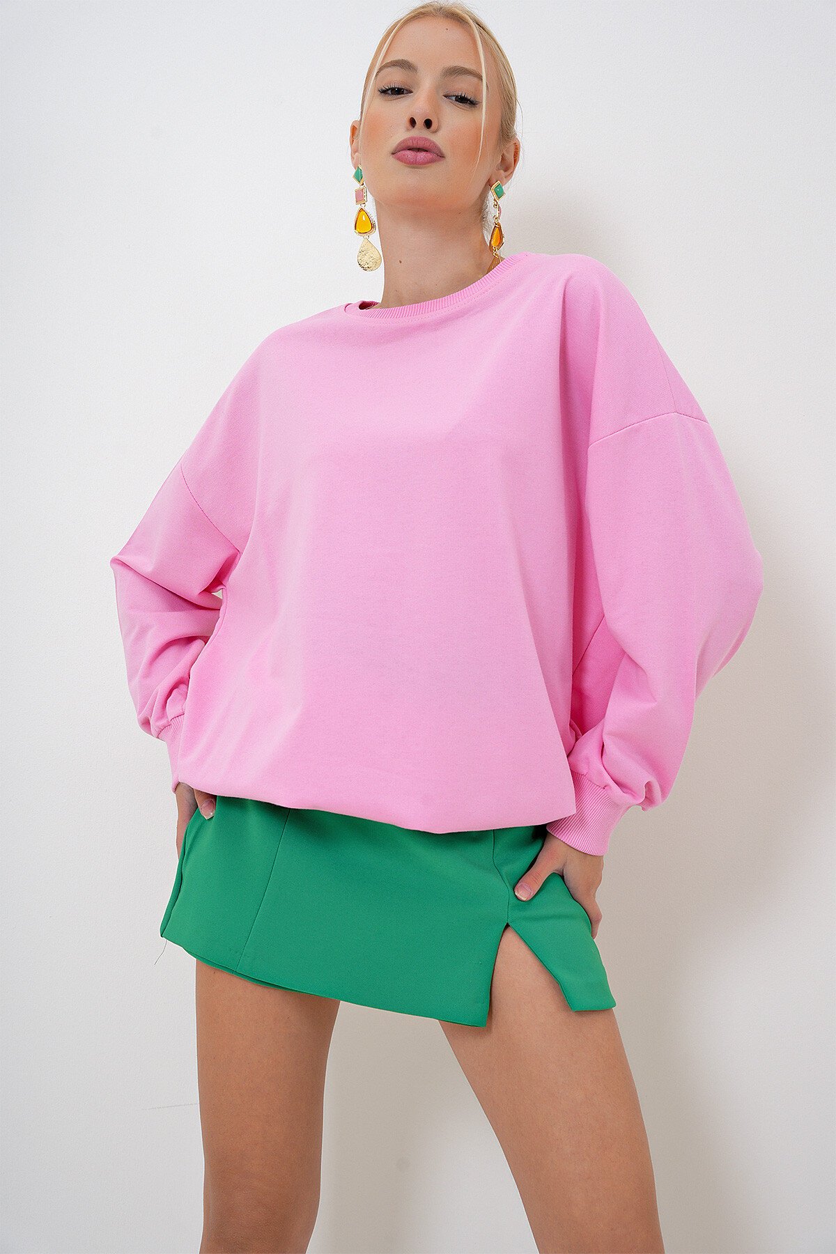 Pembe Bisiklet Yaka Oversize Basic Sweatshit