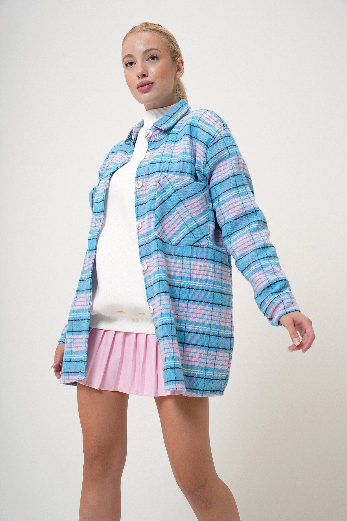 Pembe Mavi Ekoseli Çift Cepli Oversize Kaşe Gömlek