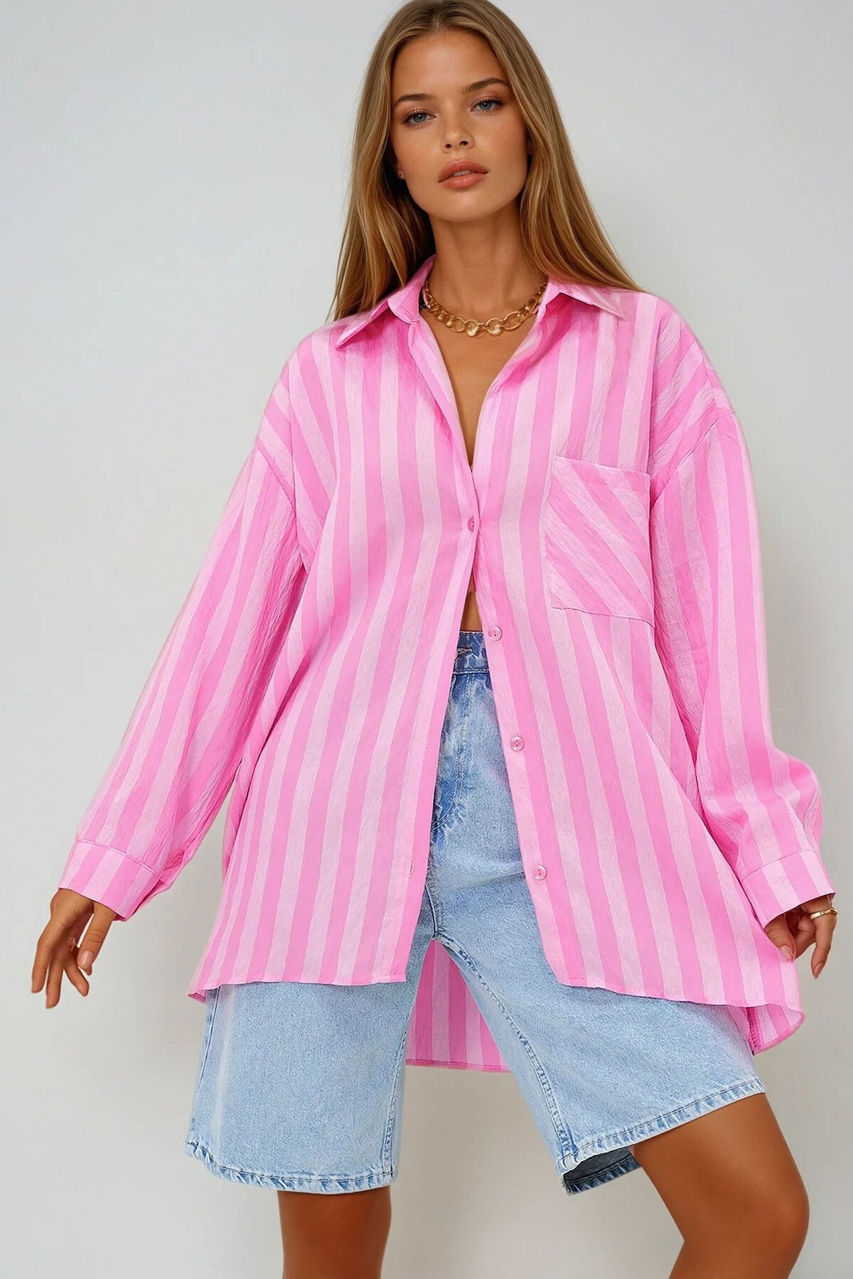 Pembe Renk Geçişli Cep Detaylı Oversize Dokuma Gömlek