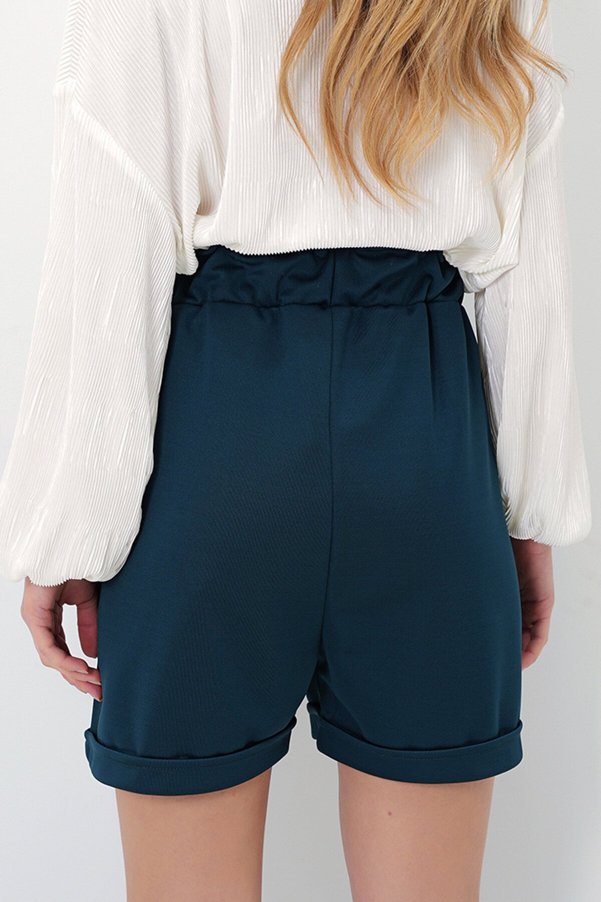 Petrol Yeşili Beli Lastikli Kemerli Çift Cep Duble Paça Carrot Gabardin Şort