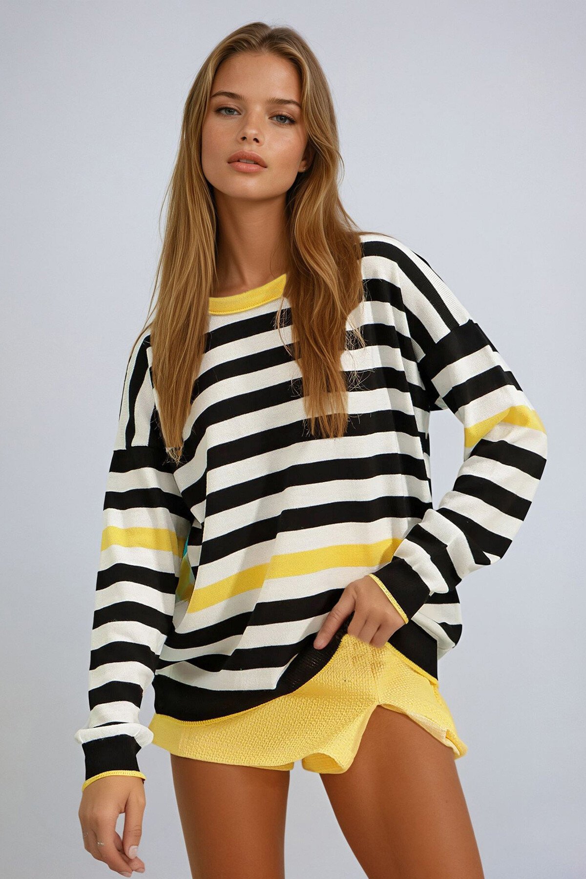 Sarı Bisiklet Yaka Çizgili Oversize Triko Bluz