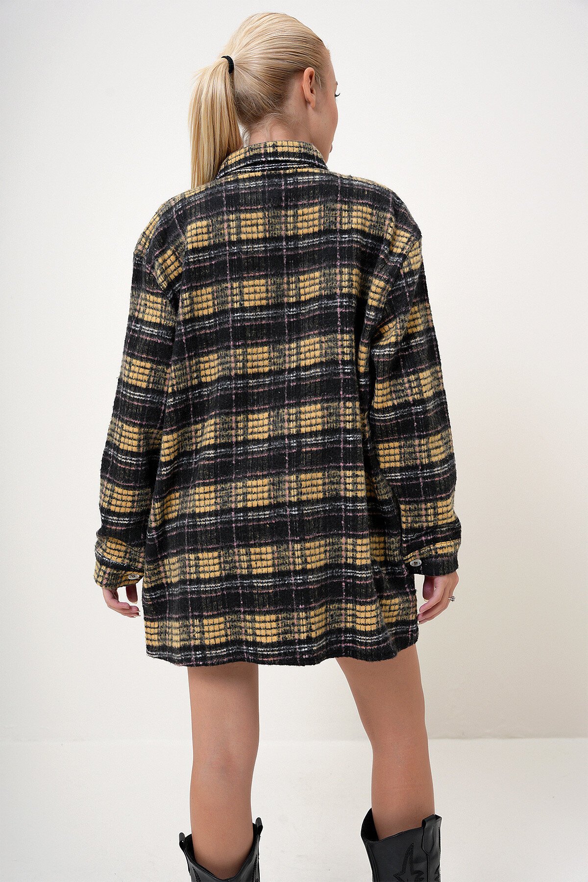 Sarı Siyah Ekoseli Çift Cepli Oversize Kaşe Gömlek