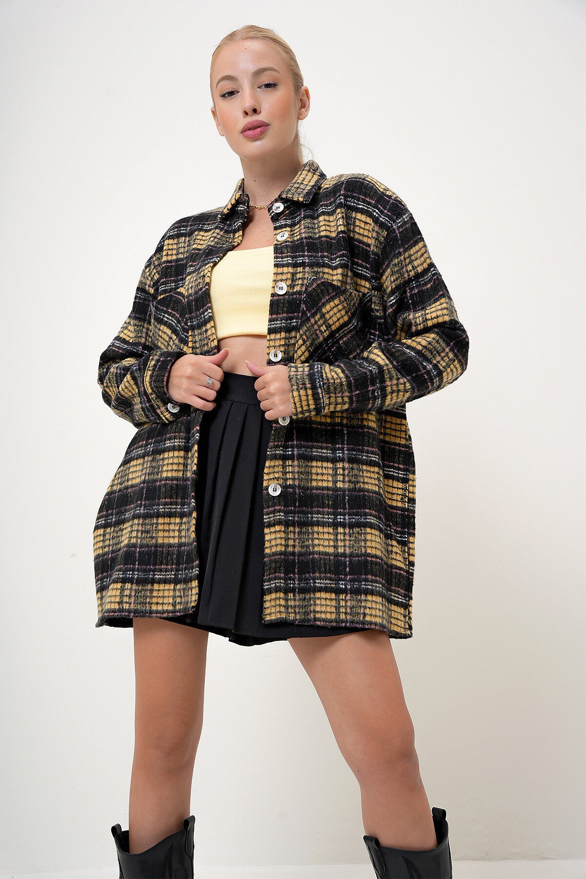 Sarı Siyah Ekoseli Çift Cepli Oversize Kaşe Gömlek