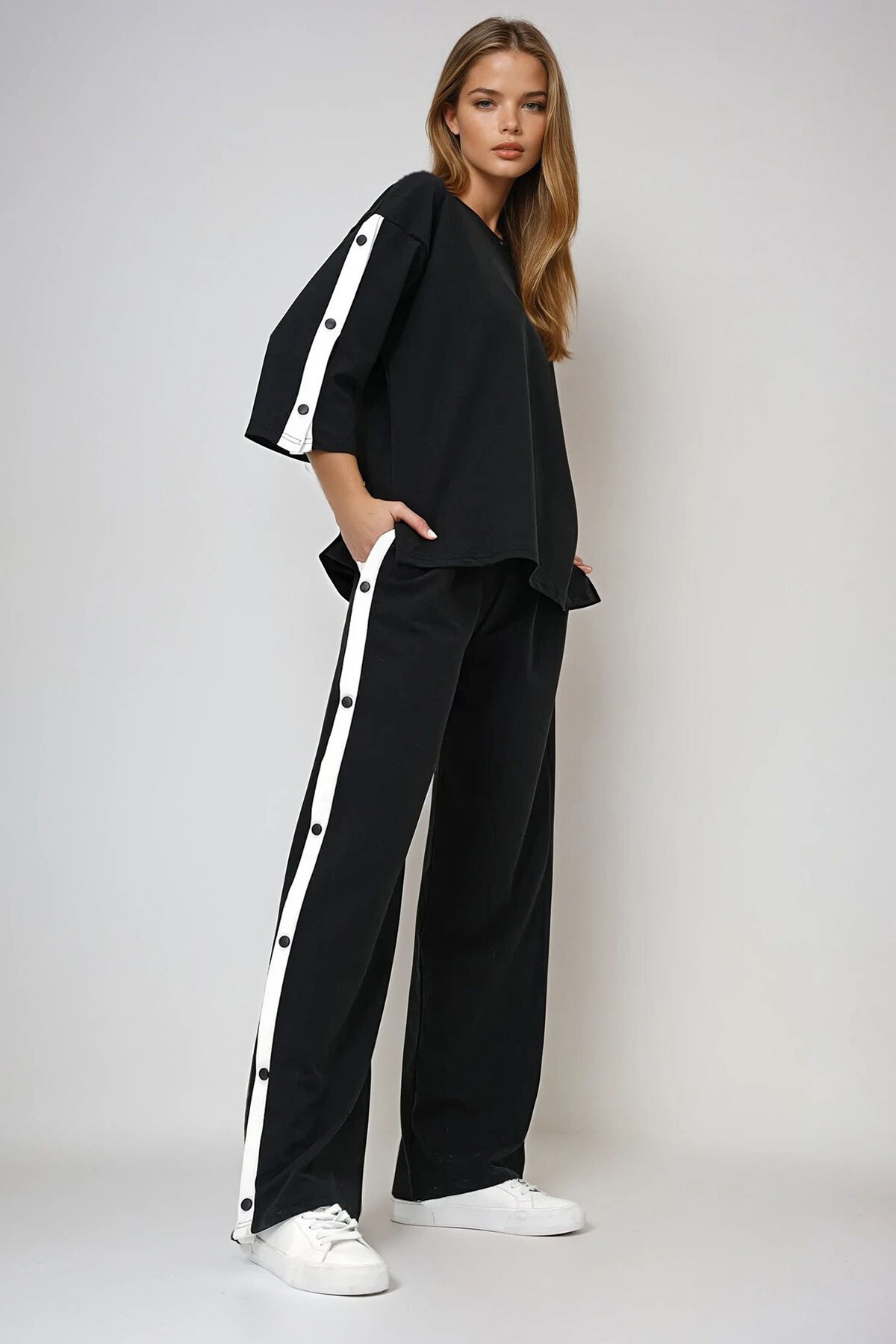 Siyah Bisiklet Yaka Çıtçıt Kapamalı İli İplik Eşofman Takım