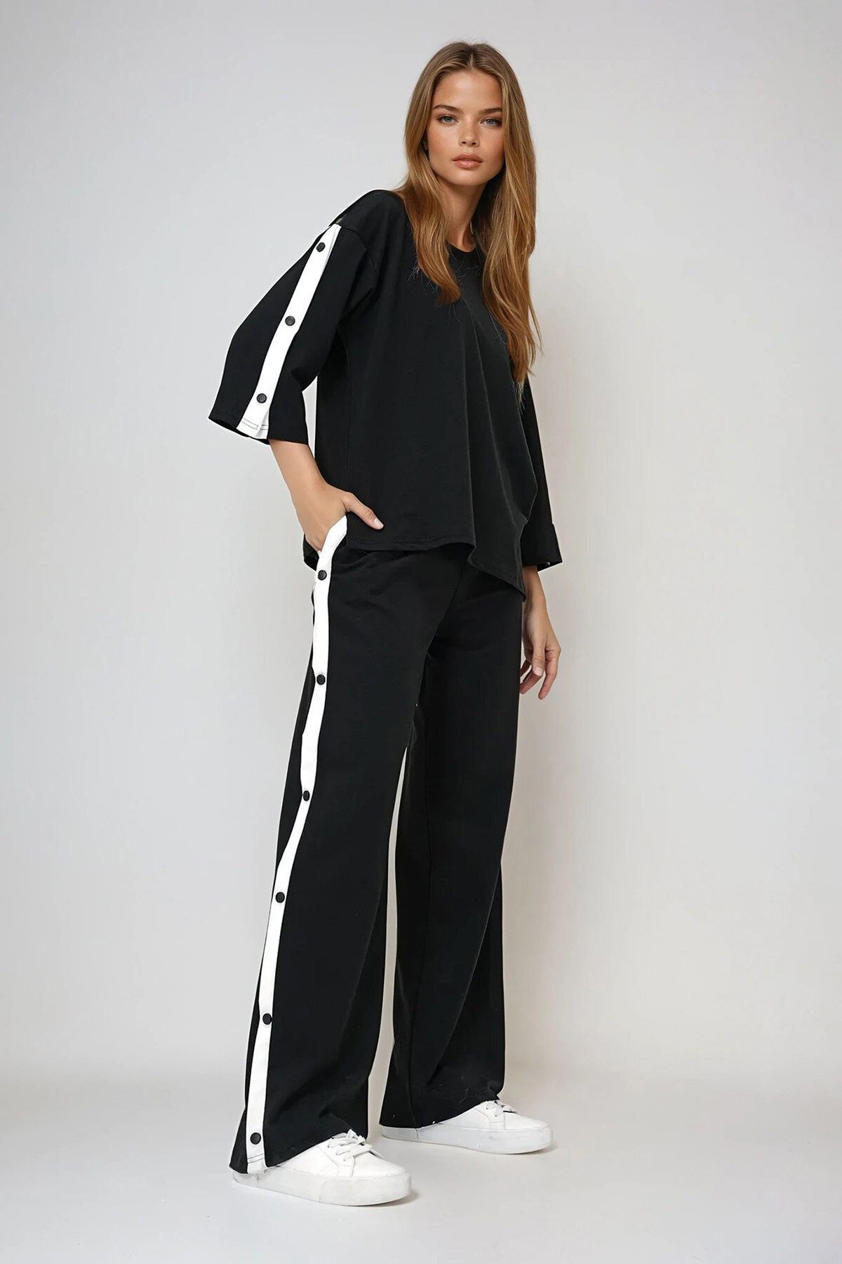 Siyah Bisiklet Yaka Çıtçıt Kapamalı İli İplik Eşofman Takım