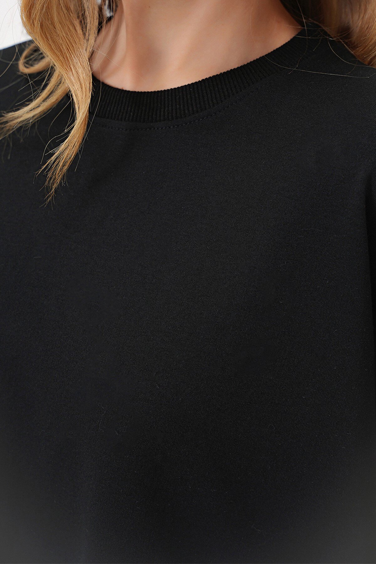 Siyah Bisiklet Yaka Çıtçıt Kapamalı İli İplik Eşofman Takım