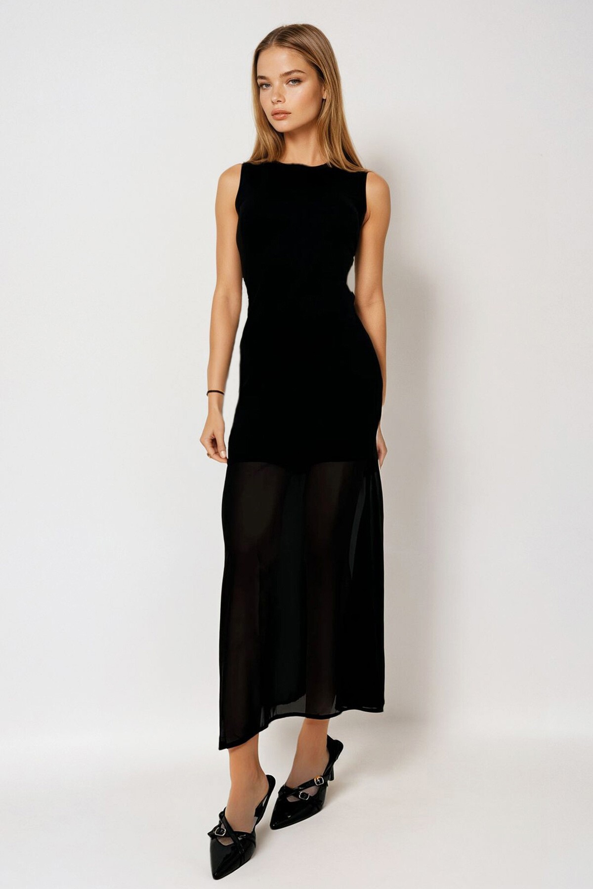 Siyah Bisiklet Yaka Eteği Şifon Kolsuz Maxi Boy Elbise