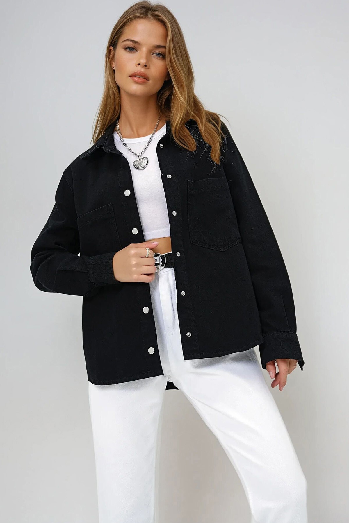 Siyah Çift Cepli Çıtçıt Kapamalı Jean Ceket