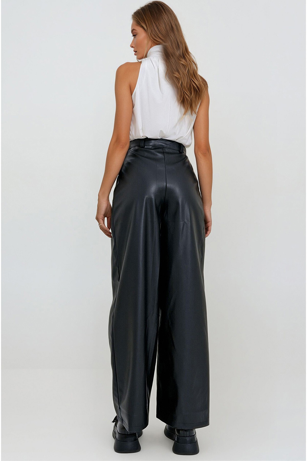 Siyah Çift Cepli Suni Deri Palazzo Pantolon