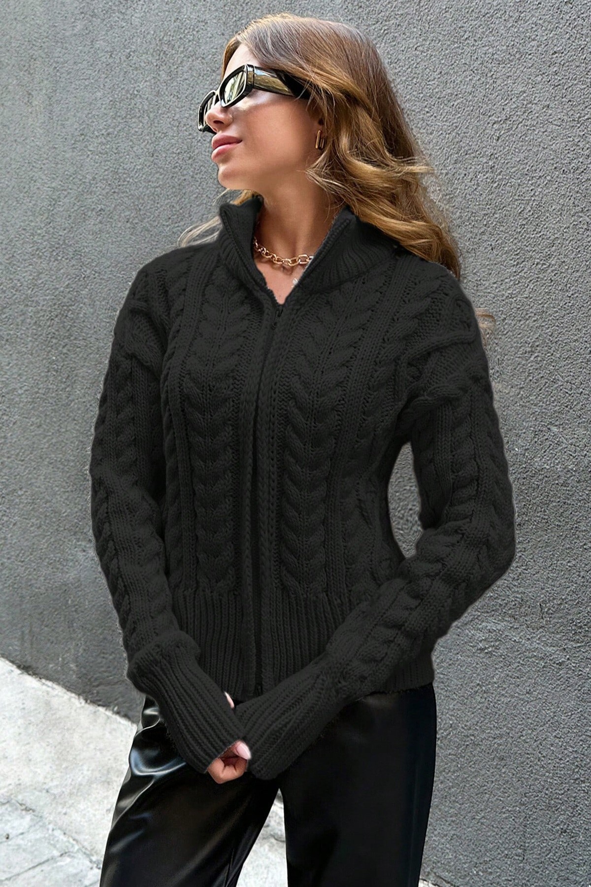 Siyah Çift Fermuarlı Örgü Desenli Triko Hırka