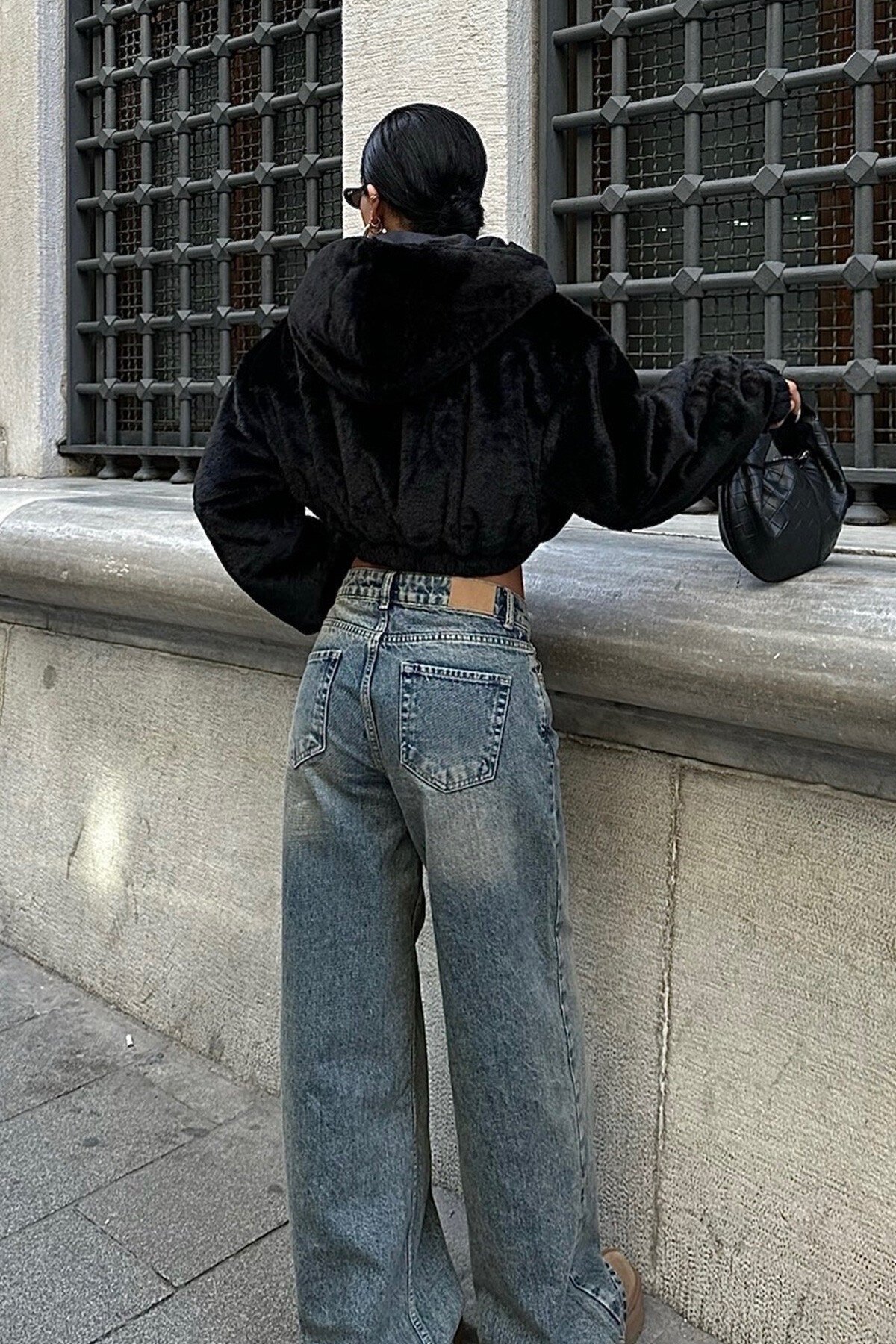 Siyah Crop Peluş Kürk Ceket