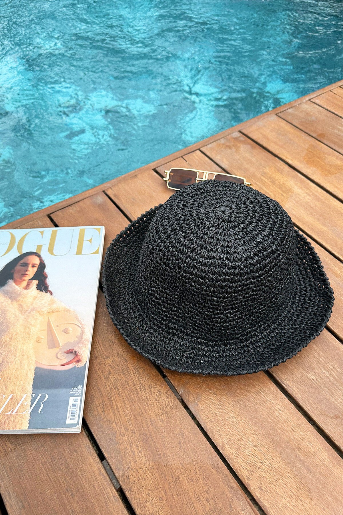 Siyah El Örgüsü Hasır Şapka