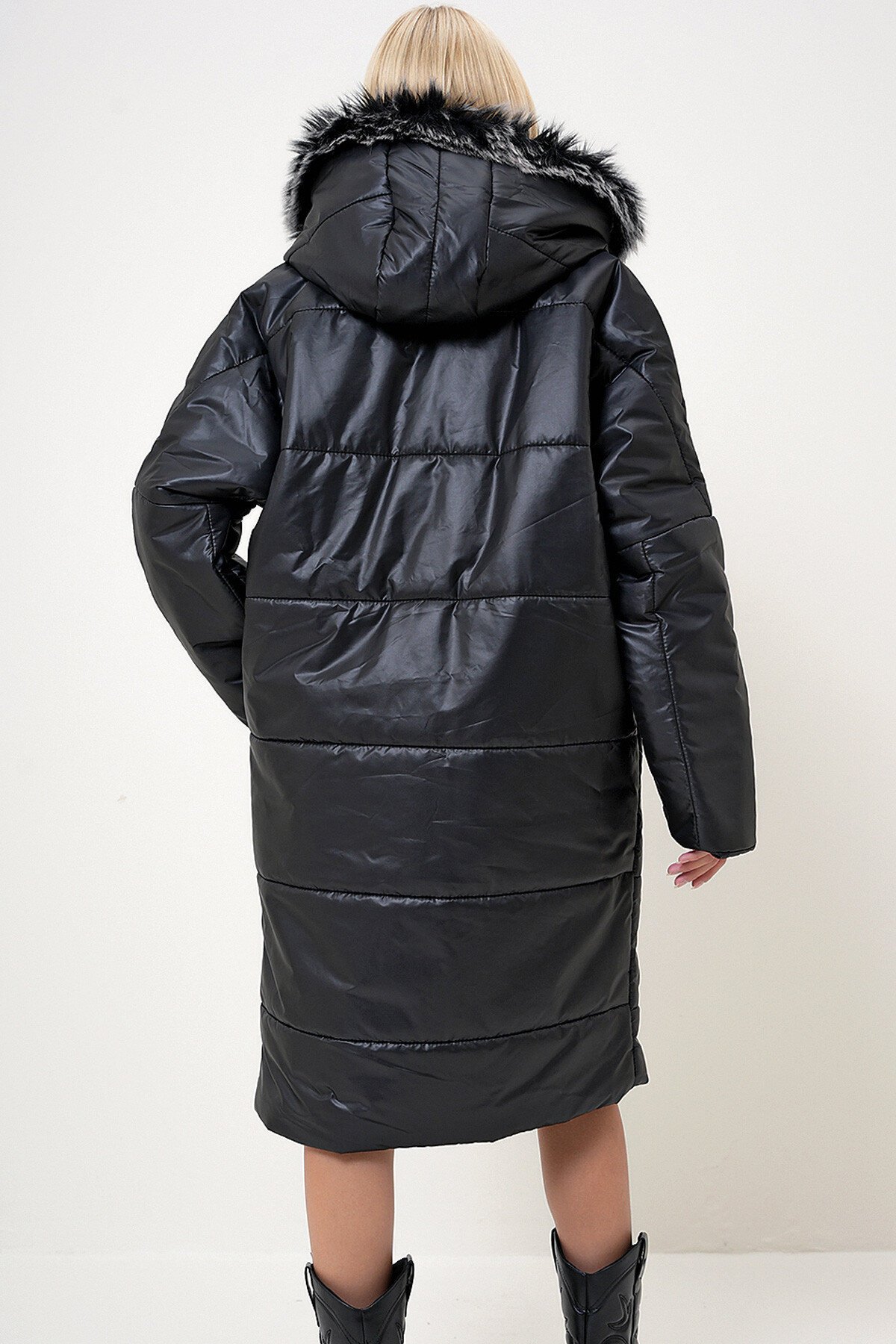 Siyah Fileto Cepli Şapkası Kürklü Uzun Şişme Kaban