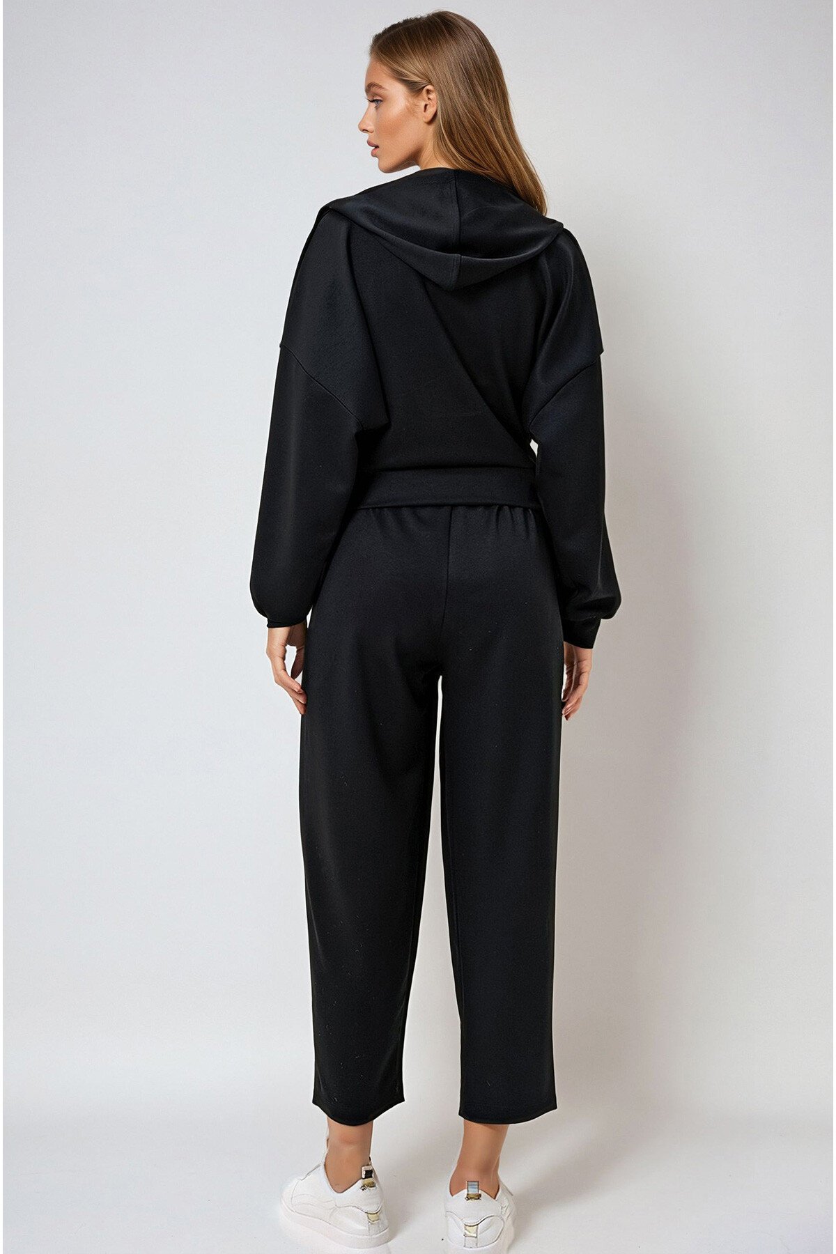 Siyah Kapüşonlu Kruvaze Yaka Bol Kesim Modal Alt Üst Takım
